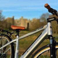 Ex Demo Dallingridge Malvern Hybrid Trekking Electric Bike, 700c Wheel, 6 Speed - Satin Silver/Camel - Image 3