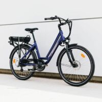 Neomouv Carlina Hybrid City Electric Bike, 45cm Frame, 26in Wheel - Dark Blue - Image 2