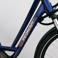 Neomouv Carlina Hybrid City Electric Bike, 45cm Frame, 26in Wheel - Dark Blue - Image 6