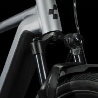 Cube Kathmandu Hybrid SLX 750, 12 Speed - Silver/Black - Image 3