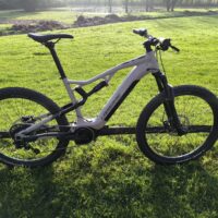 Ex Demo Lapierre Overvolt TR 3.5 Full Suspension Electric Mountain Bike 2022 46cm Frame - Gloss White - Image 2